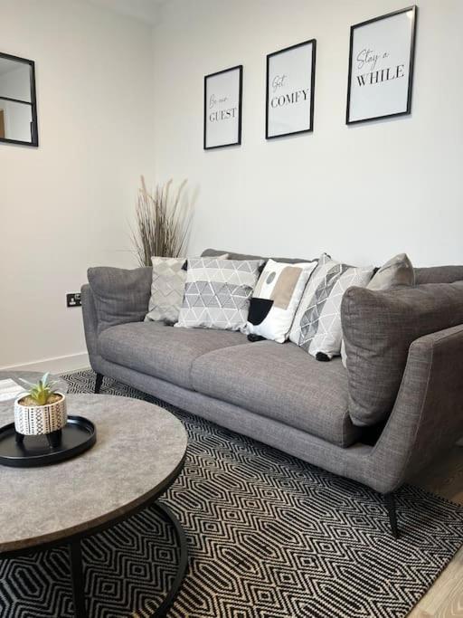 Prime Suite 2 Bedroom Apartment With Rooftop Terrace Манчестер Экстерьер фото