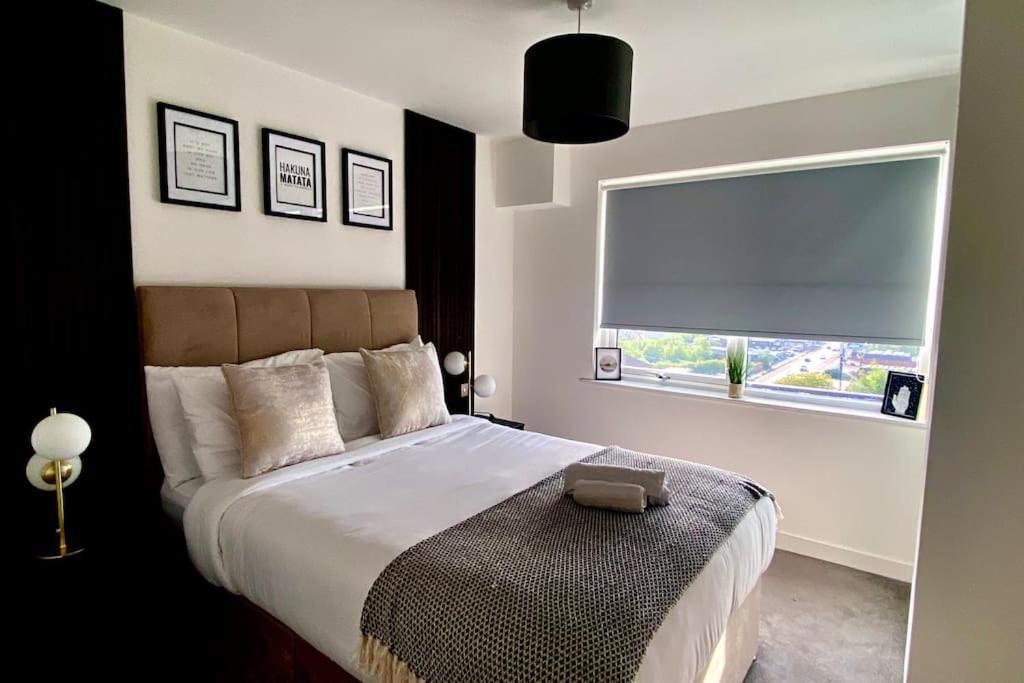 Prime Suite 2 Bedroom Apartment With Rooftop Terrace Манчестер Экстерьер фото