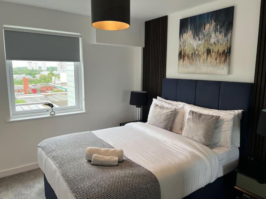 Prime Suite 2 Bedroom Apartment With Rooftop Terrace Манчестер Экстерьер фото