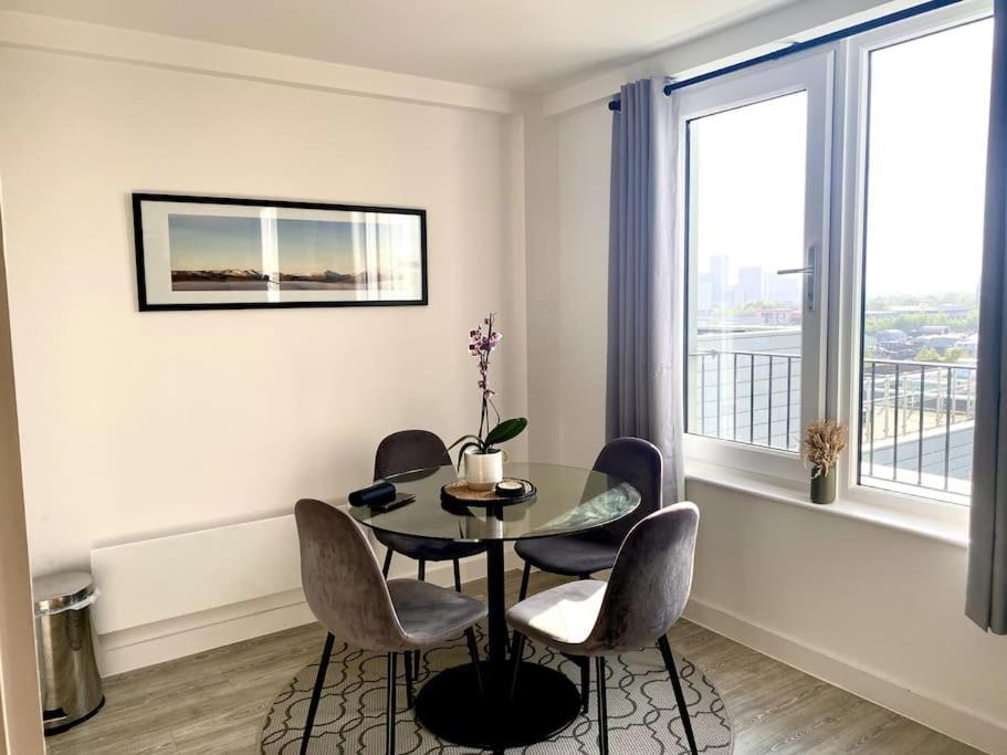Prime Suite 2 Bedroom Apartment With Rooftop Terrace Манчестер Экстерьер фото