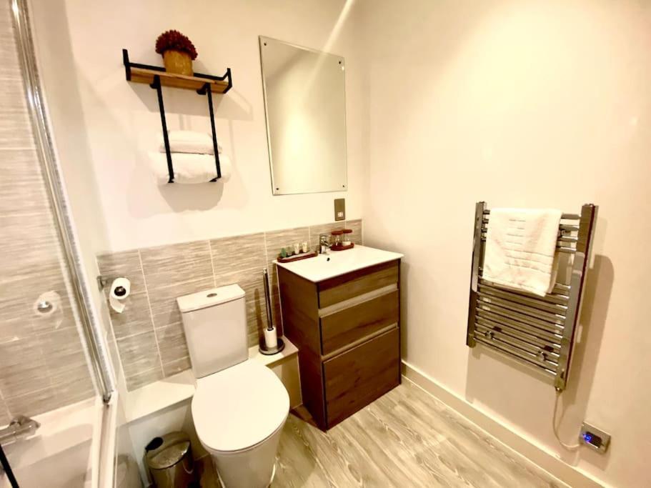 Prime Suite 2 Bedroom Apartment With Rooftop Terrace Манчестер Экстерьер фото